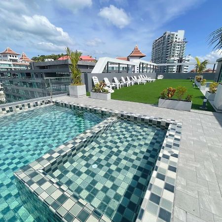Siam Oriental Star At Pratumnak Soi 6 By Daisy Pattaya Apartamento Exterior foto