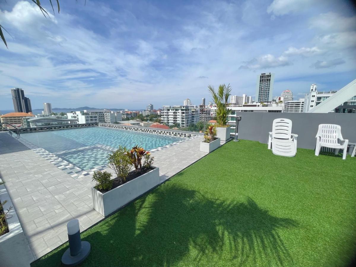Siam Oriental Star At Pratumnak Soi 6 By Daisy Pattaya Apartamento Exterior foto