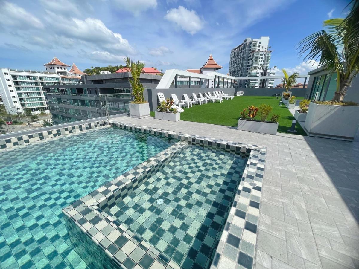 Siam Oriental Star At Pratumnak Soi 6 By Daisy Pattaya Apartamento Exterior foto