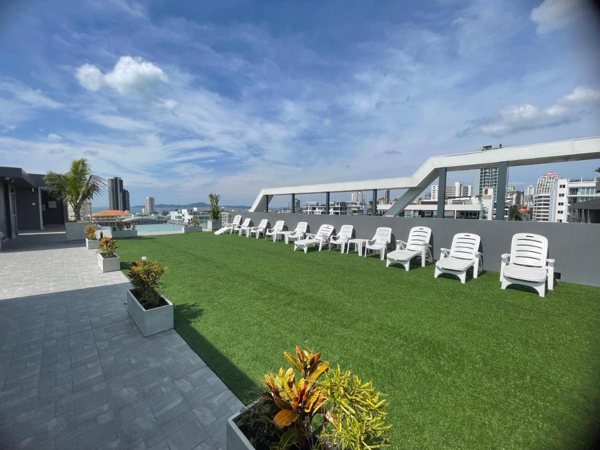 Siam Oriental Star At Pratumnak Soi 6 By Daisy Pattaya Apartamento Exterior foto